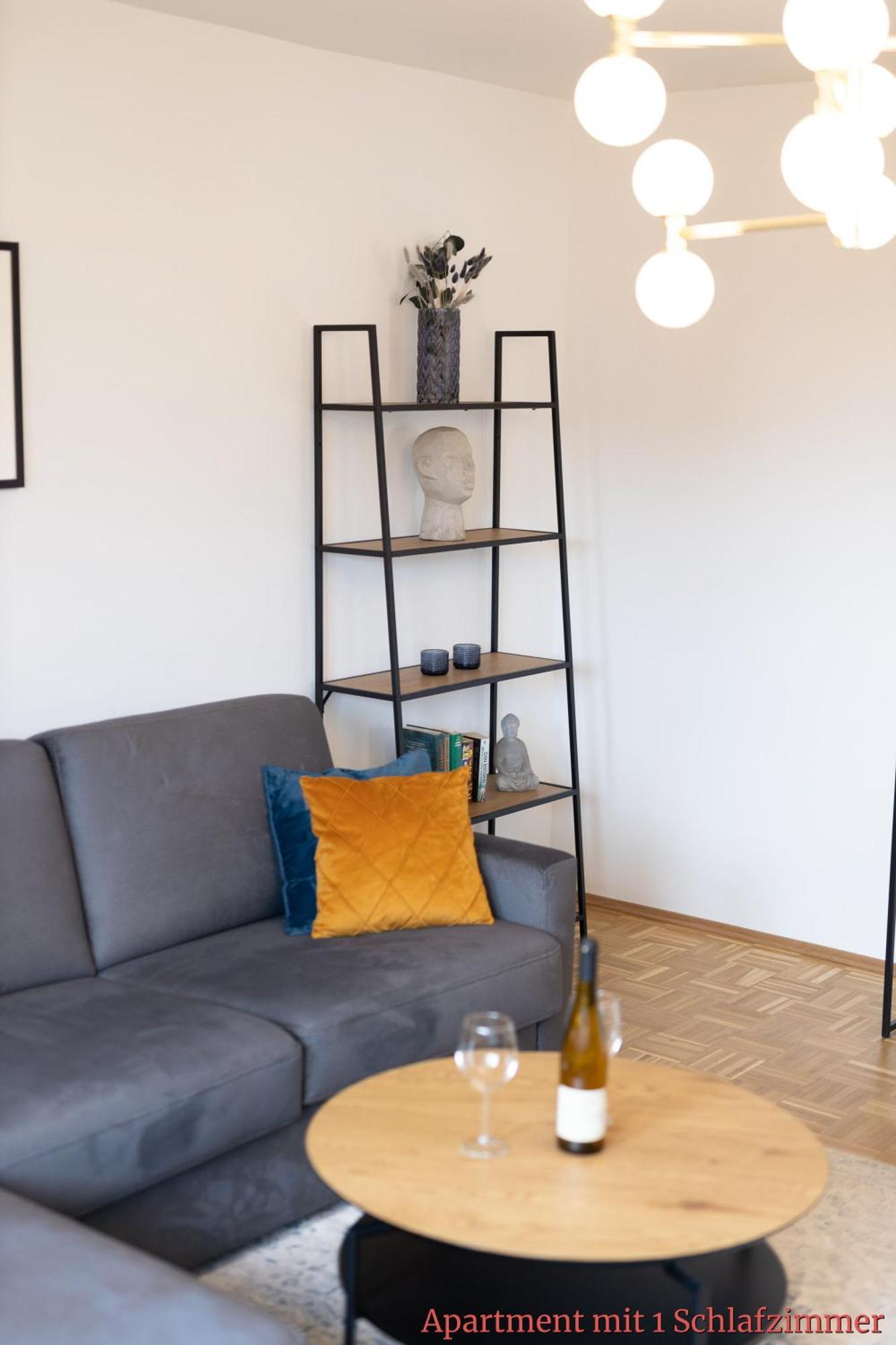 Rhein-Lahn Living - Modernes Design - Balkon Mit Aussicht - Zentrale Lage Nahe Rhein Und Martinsburg Apartment Lahnstein Bagian luar foto