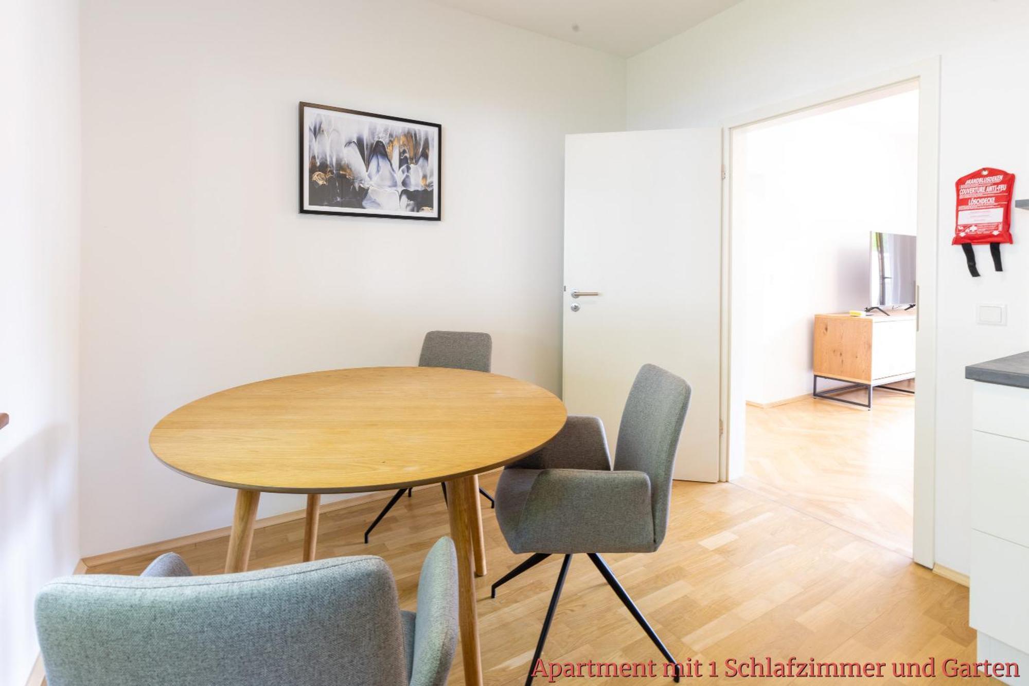 Rhein-Lahn Living - Modernes Design - Balkon Mit Aussicht - Zentrale Lage Nahe Rhein Und Martinsburg Apartment Lahnstein Bagian luar foto